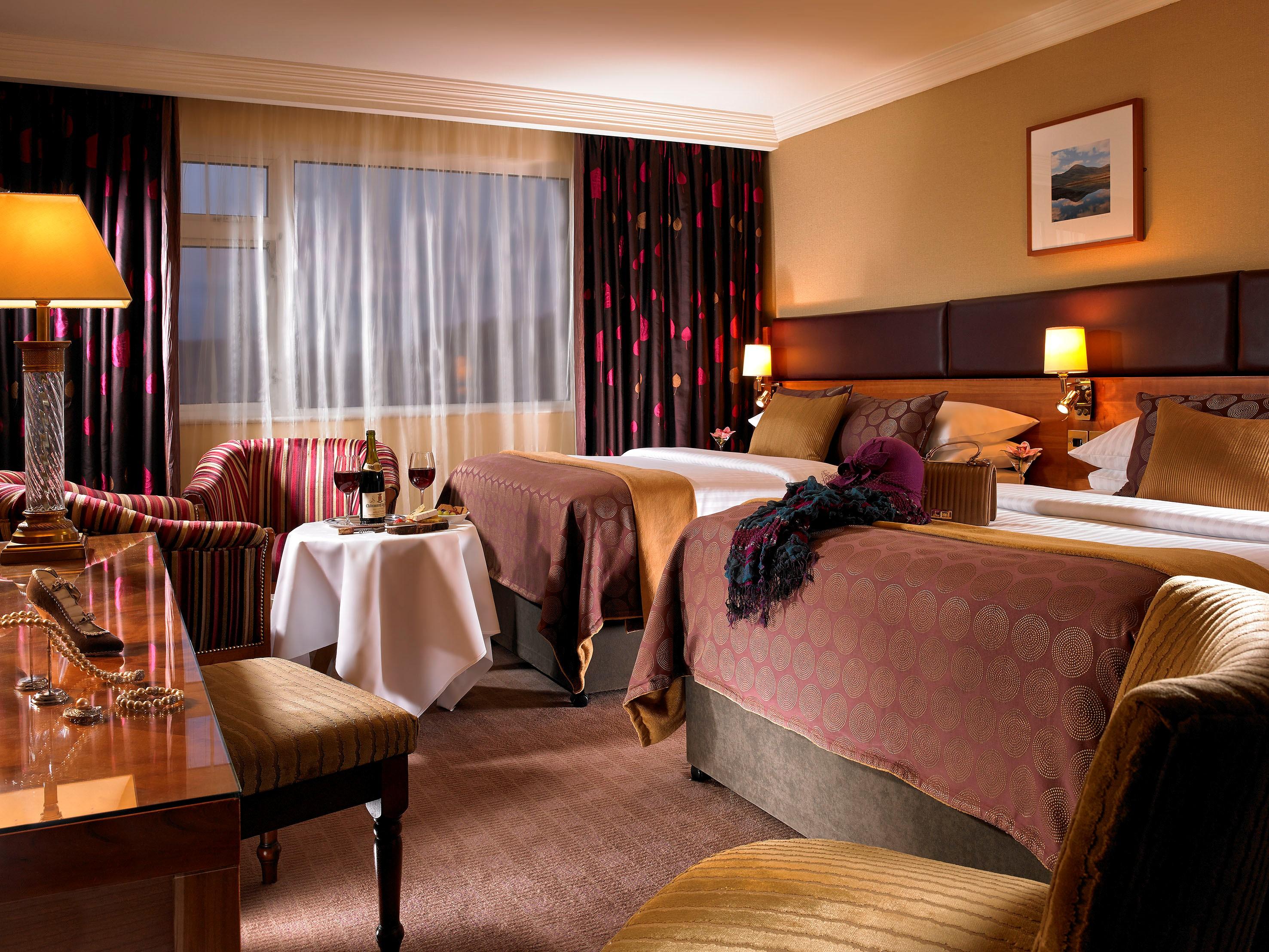 Castlecourt Hotel, Spa & Leisure Westport Esterno foto